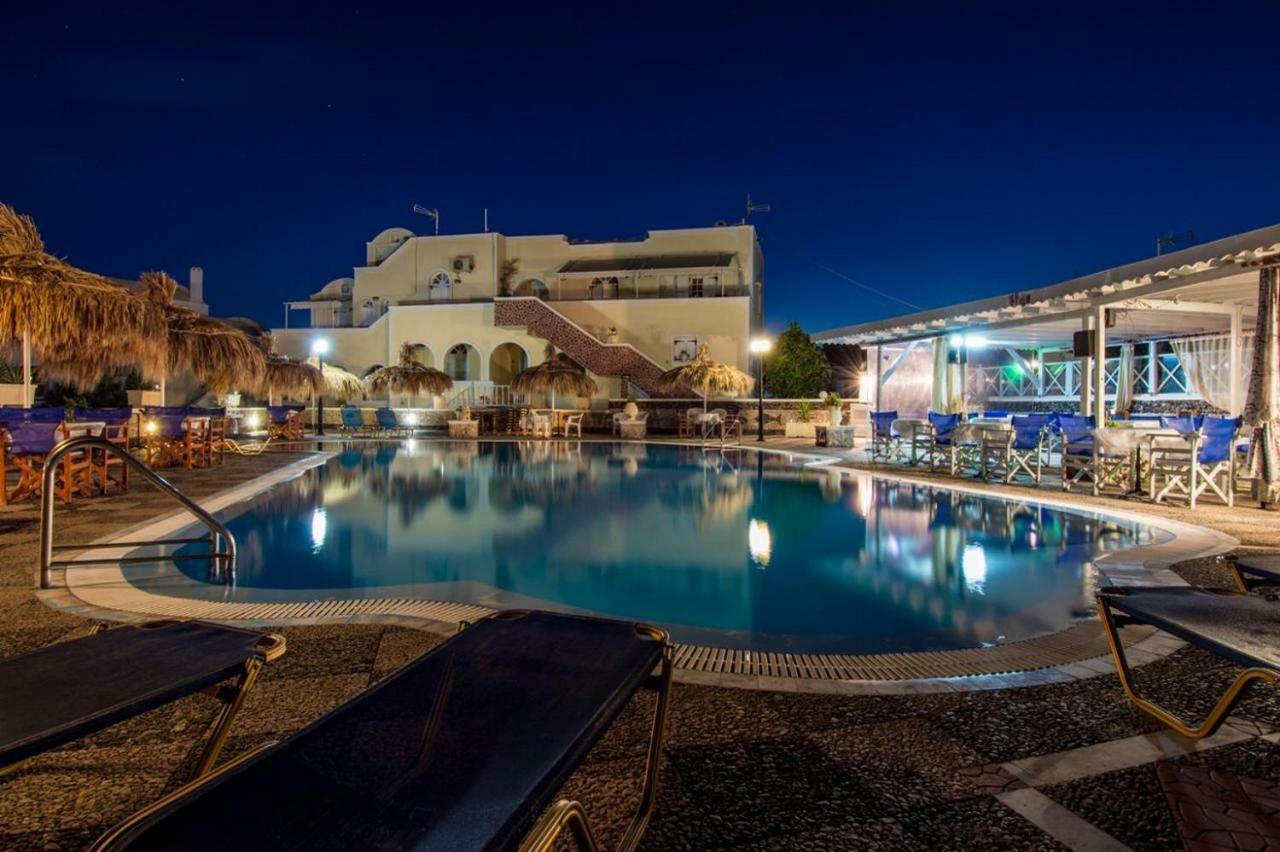 Sea Side Perivolos Hotel Eksteriør billede