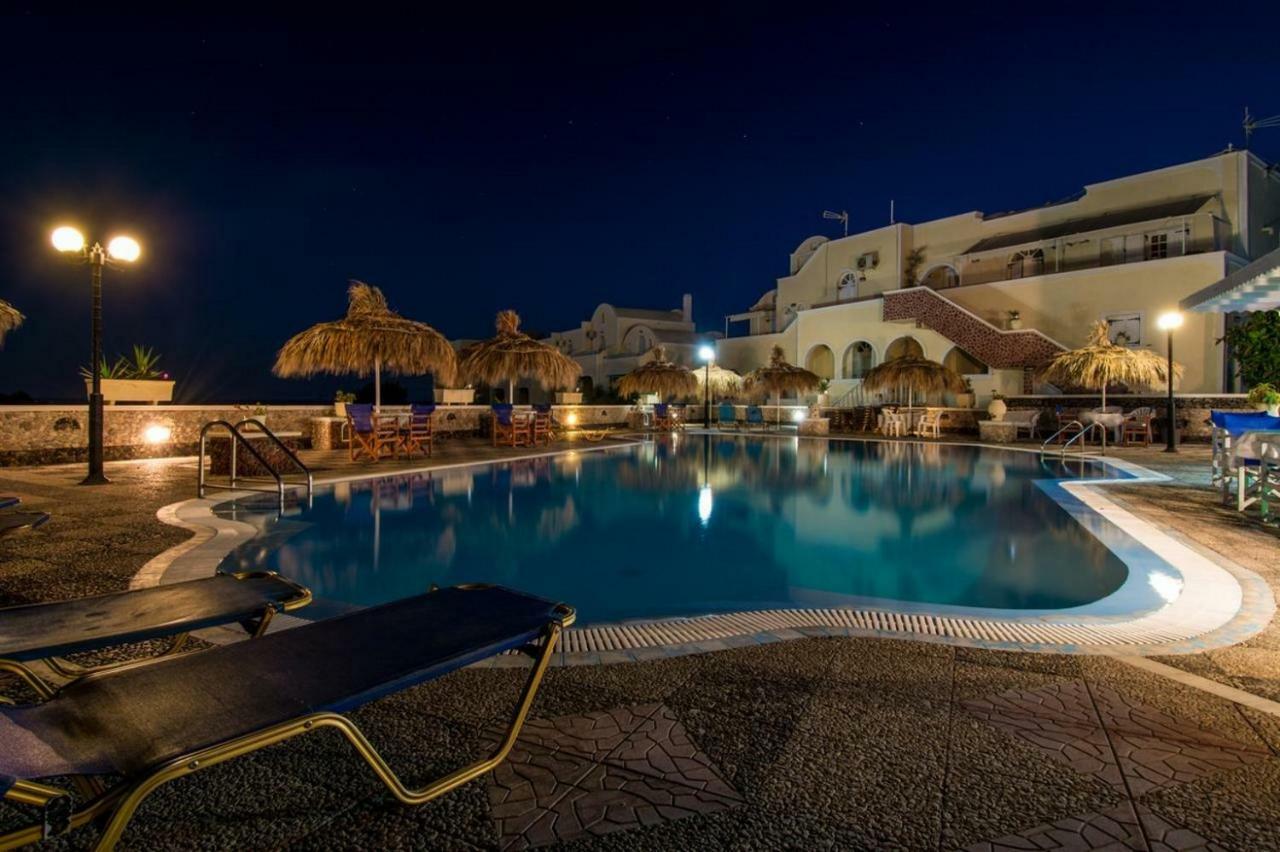 Sea Side Perivolos Hotel Eksteriør billede